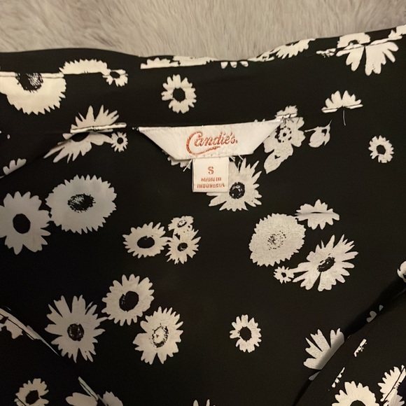 Collared button down dress blouse - Picture 2 of 2